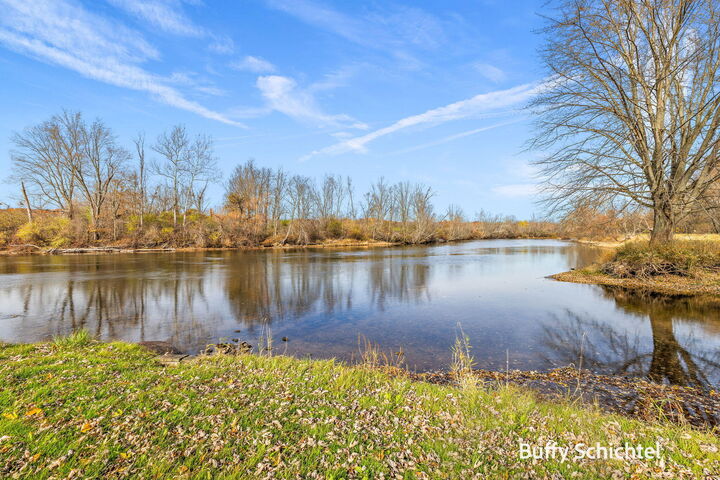 Property Photo: 8702 W South River Drive MI 49327