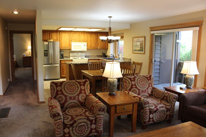 Property Photo:  57307 Beaver Ridge Loop 7D  OR 97707 