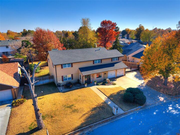 Property Photo:  2400 NW 121st Street  OK 73120 