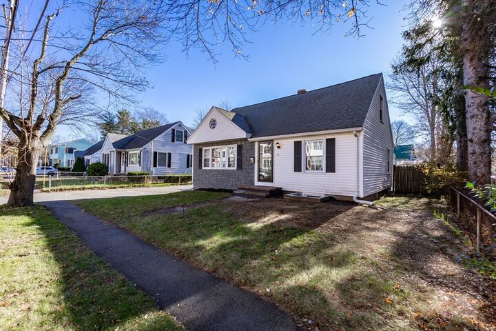 3-A Veterans Memorial Dr  Peabody MA 01960 photo