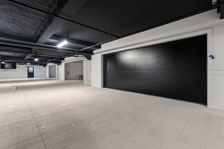 Property Photo:  956 Walnut Street 7  MA 02461 