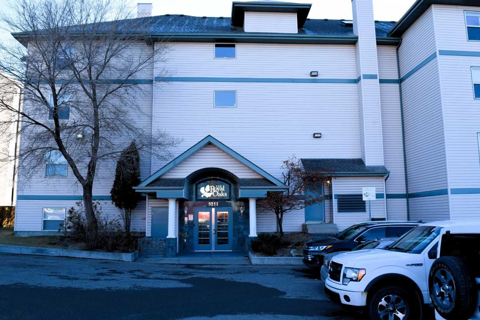 Property Photo:  5211 39 Street 202  AB T4N 0Z8 