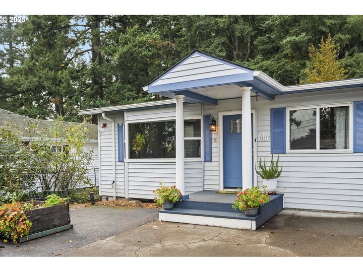 3203 SE 109th Ave  Portland OR 97266 photo