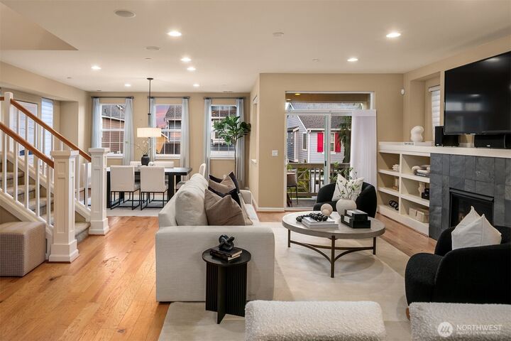 Property Photo:  11318  177th Place NE  WA 98052 