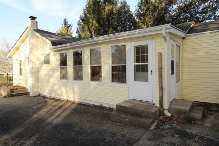 Property Photo: 216 W River Street IL 61072