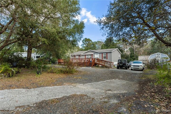 Property Photo:  16362 Cherokee Road  FL 34601 