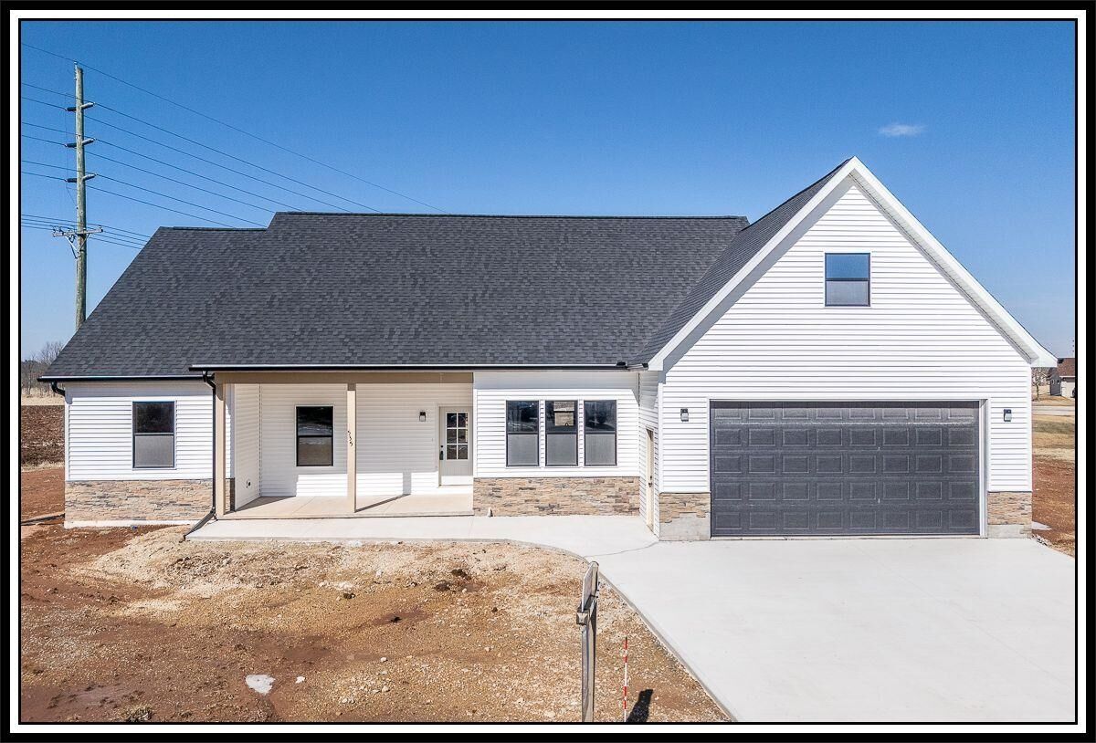 Property Photo:  535 Pheasant Drive  WI 54961-0000 