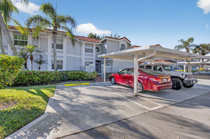 Property Photo:  7342 Lake Meadow Way 102  FL 33437 