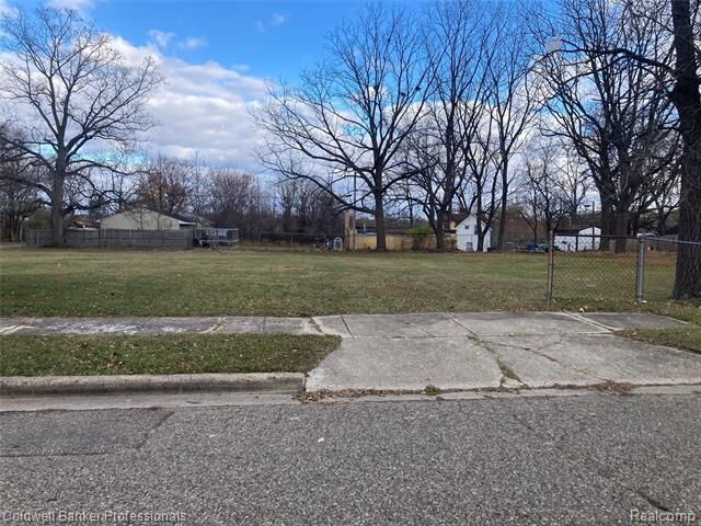 32 Riker Street  Pontiac MI 48342 photo