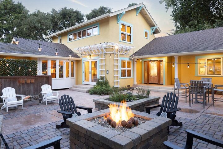 1006 Sunset Drive  Pacific Grove CA 93950 photo