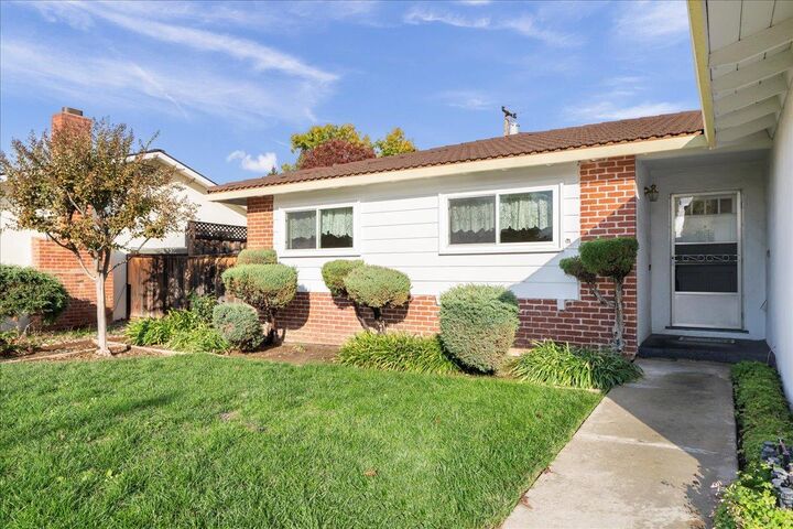 Property Photo:  3686 Kirk Road  CA 95124 