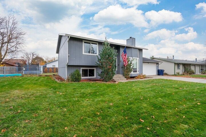 Property Photo: 1120 N Warren Rd WA 99216