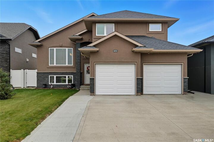 631 Ledingham Crescent  Saskatoon SK S7V 0B6 photo
