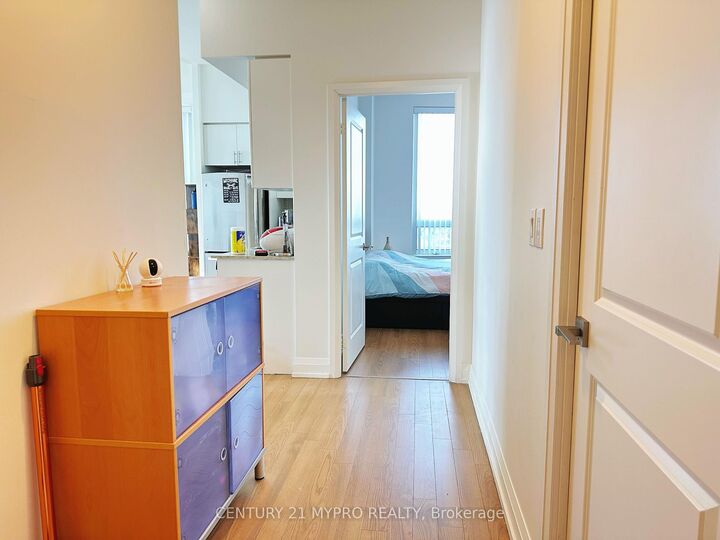 Property Photo:  7171 Yonge Street 908  ON L3T 0C5 