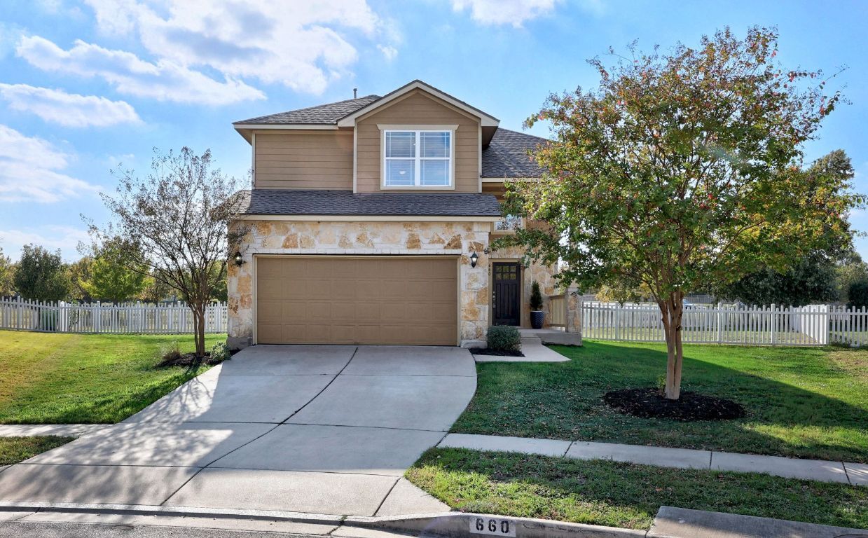 Property Photo:  660 Tumlinson Fort Way  TX 78664 