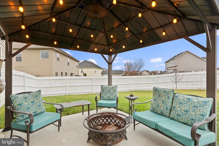 Property Photo:  9337 Lindale Avenue  PA 17225 