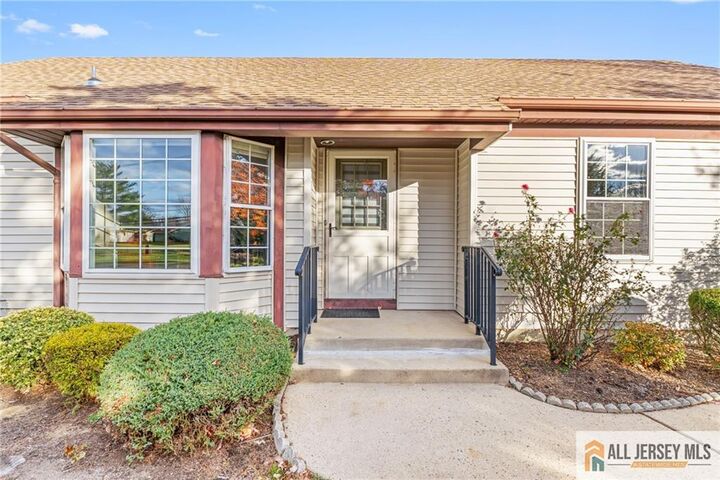 18 Benjamin Franklin Drive C  Monroe NJ 08831 photo