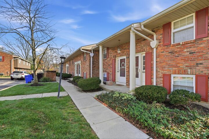 1359 Bluff Avenue  Columbus OH 43212 photo