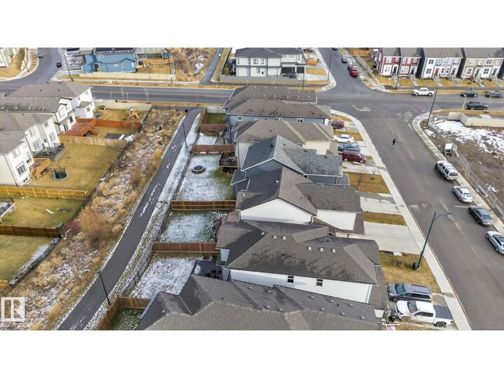 Photo de la propriété:  3319 8 St NW  AB T6T 1A4 