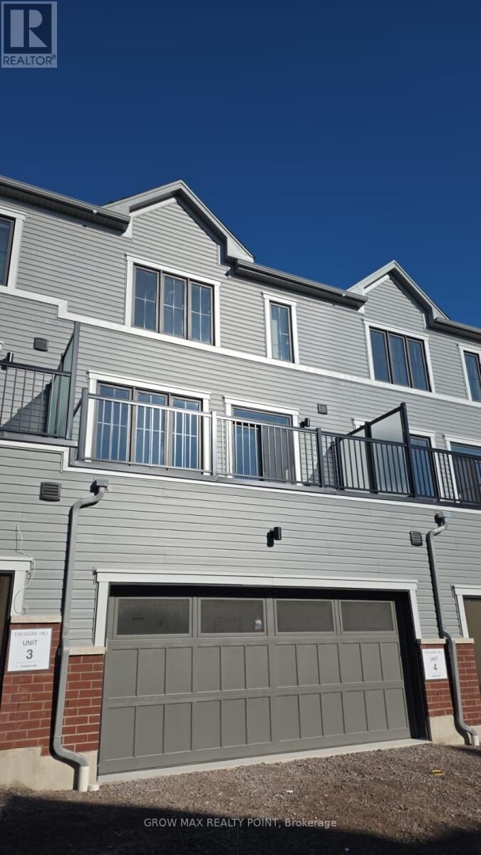 Property Photo:  7 Kingbird Common 3  ON N1T 0H4 