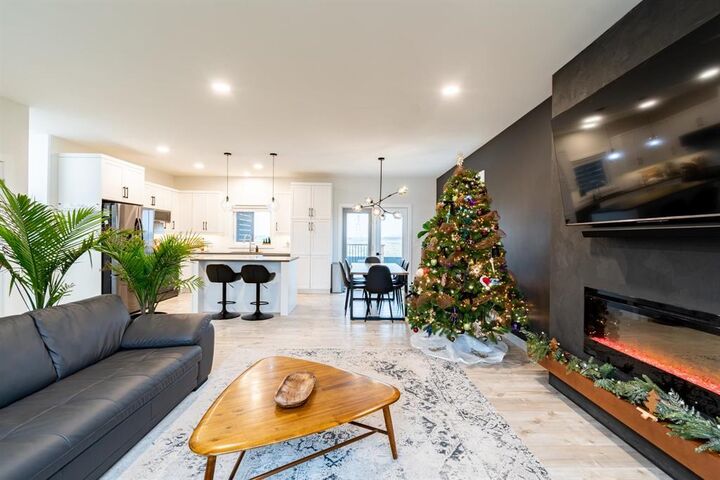 Property Photo:  20 Harry Waytiuk Drive  MB R0E 0M0 