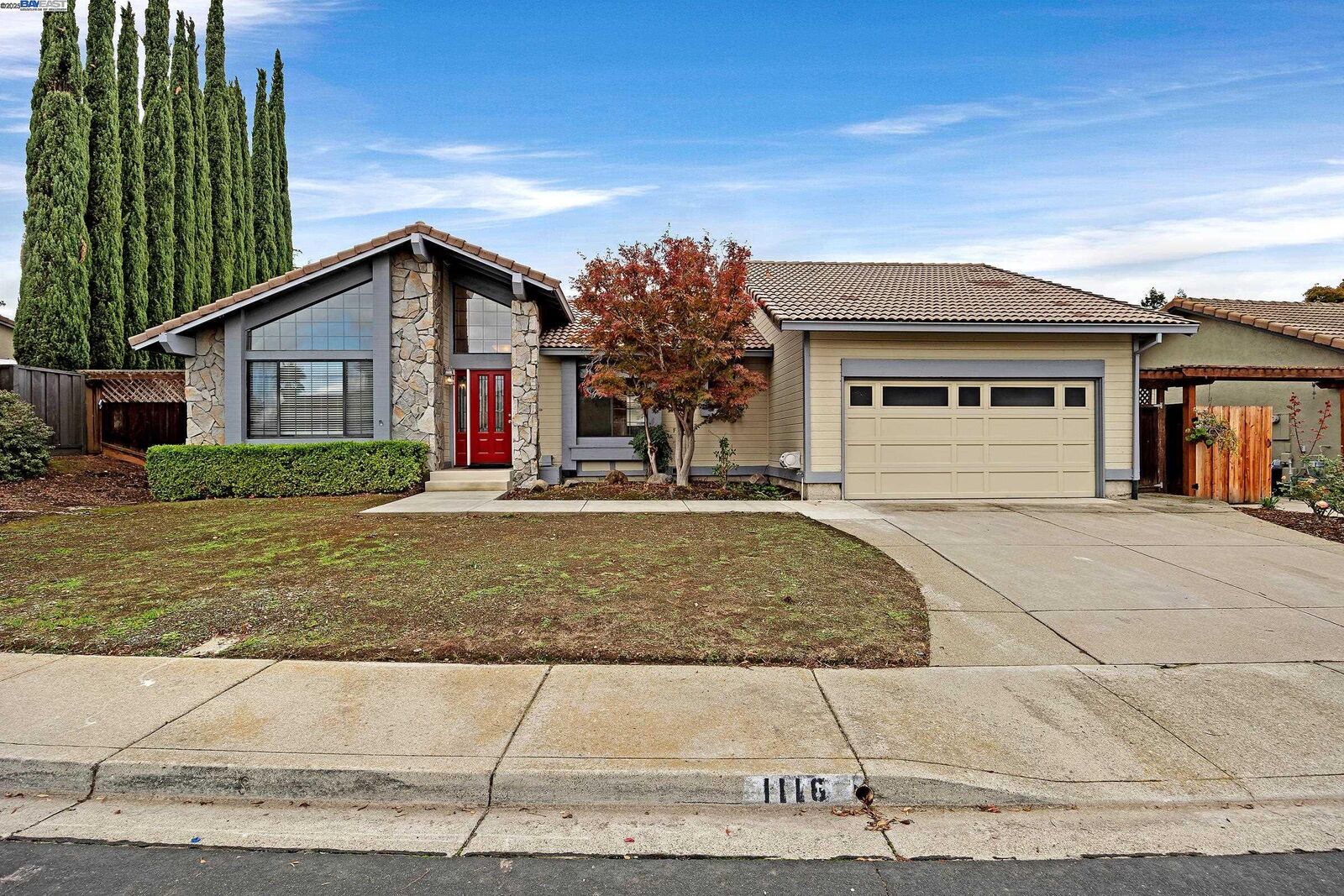 Property Photo:  1116 Vista Point Ln  CA 94521 