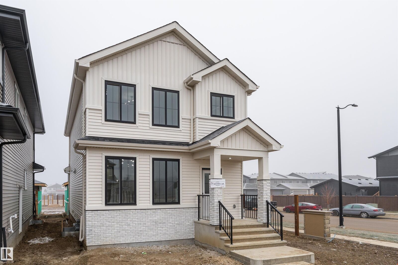 Property Photo:  34 Westwyck Link  AB T7X 4G1 