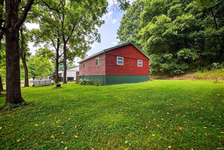 Property Photo: 6257 E Calvertville Road IN 47424