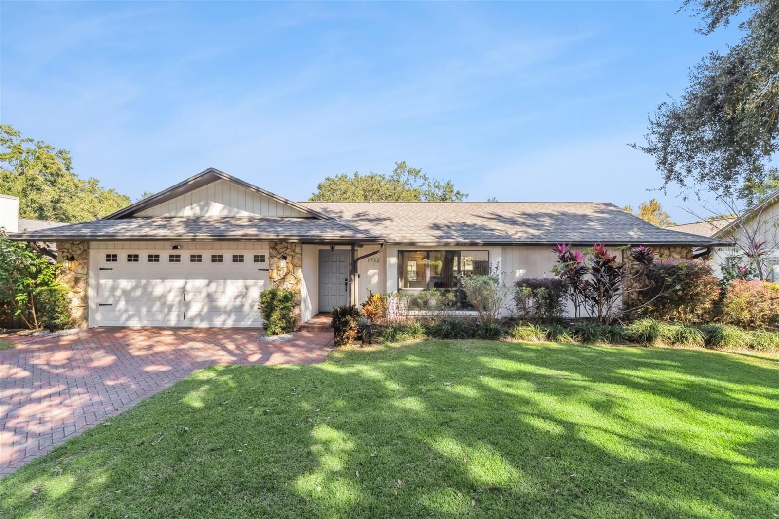 Property Photo:  1712 Golfside Drive  FL 32792 
