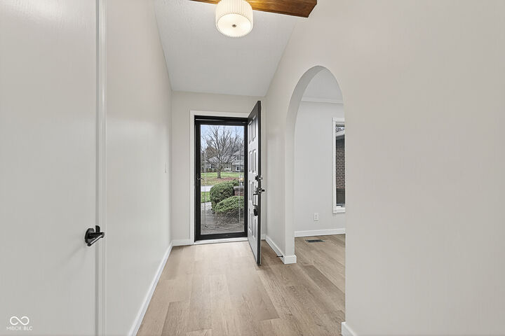 Property Photo:  309 Glenbrook Lane  IN 46123 