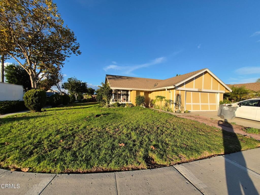 Property Photo:  1835 Kennedy Place  CA 93033 