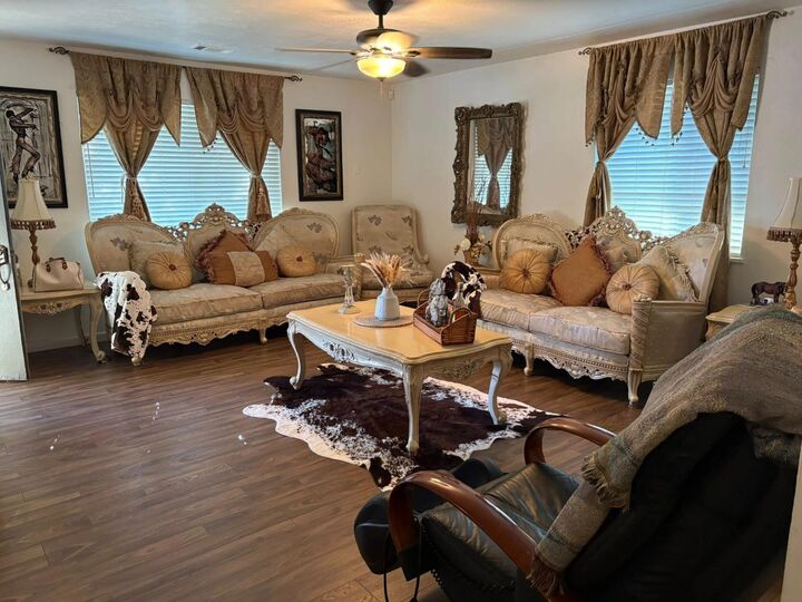 Property Photo: 441 Elgin Avenue CA 95240