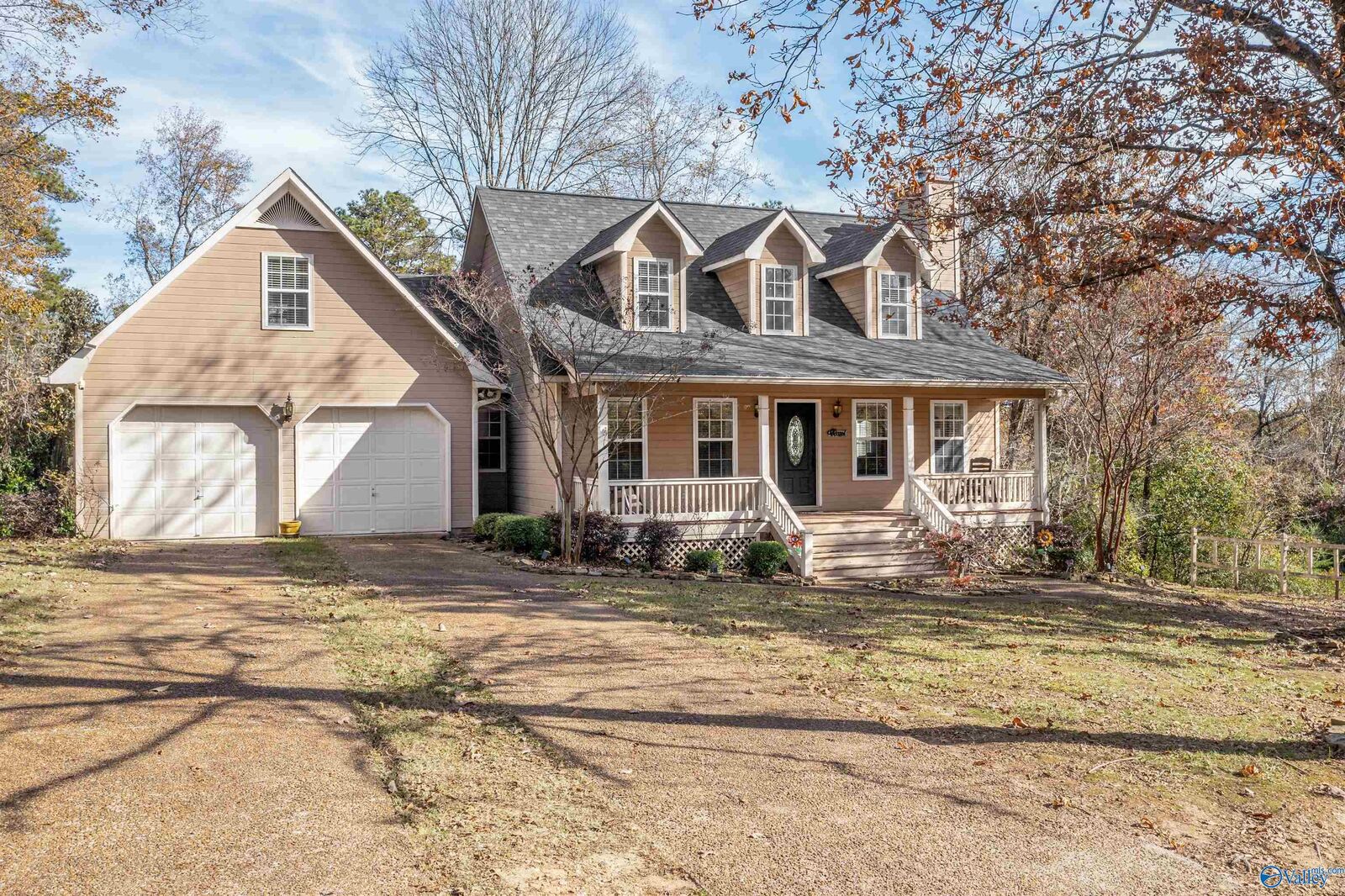 Property Photo: 108 Kenneth Street AL 35904