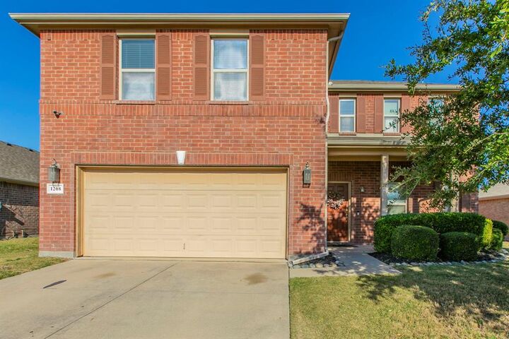 Property Photo: 1208 Foster Street TX 75104