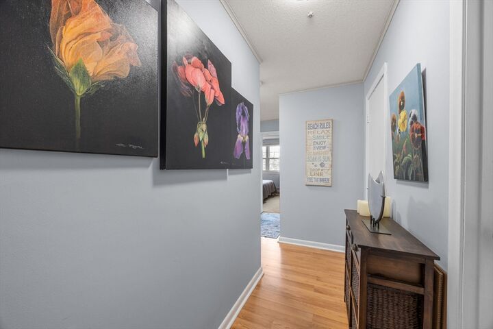 Property Photo:  10 Candlewood Ln 2-1  MA 02639 