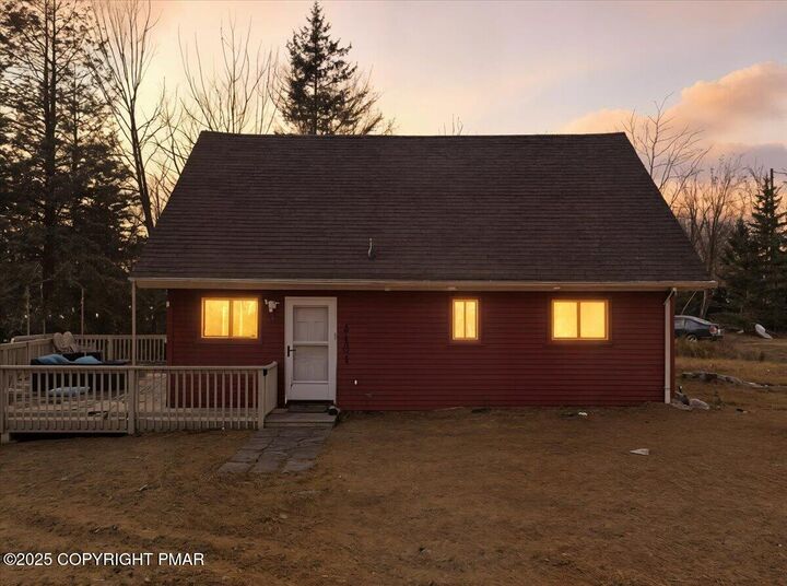 Property Photo:  6401 Marvin Gardens  PA 18466 