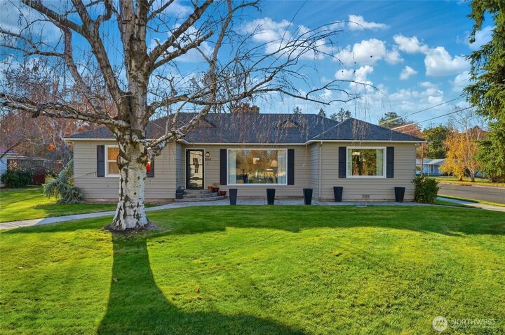 804 S Columbia Street  Milton-Freewater OR 97862 photo