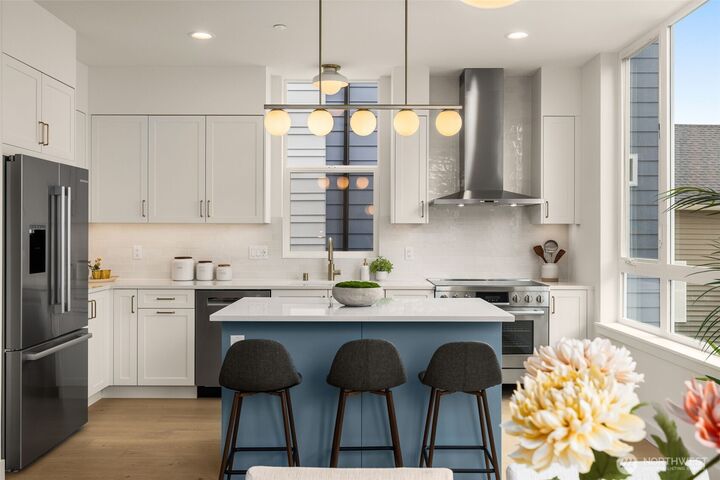 Property Photo:  1625 B  21st Avenue  WA 98122 