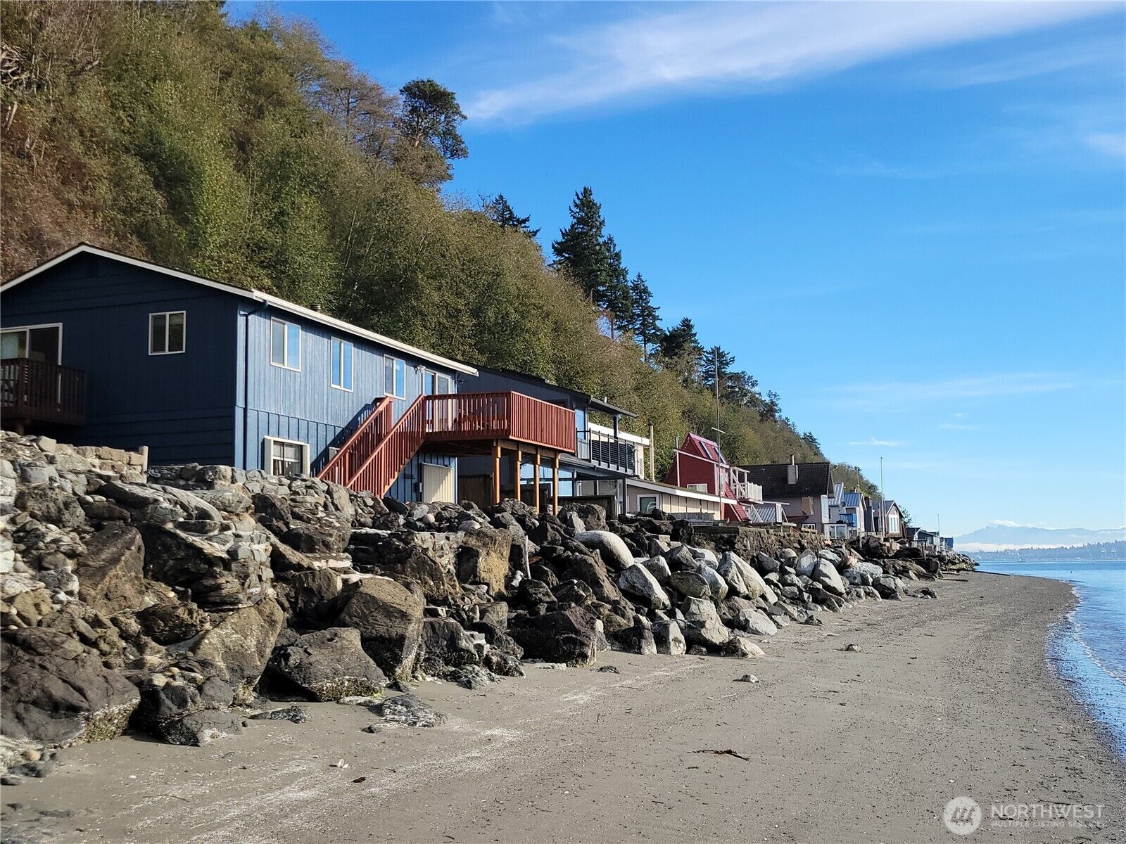 Property Photo: 10 S Beach Drive WA 98206