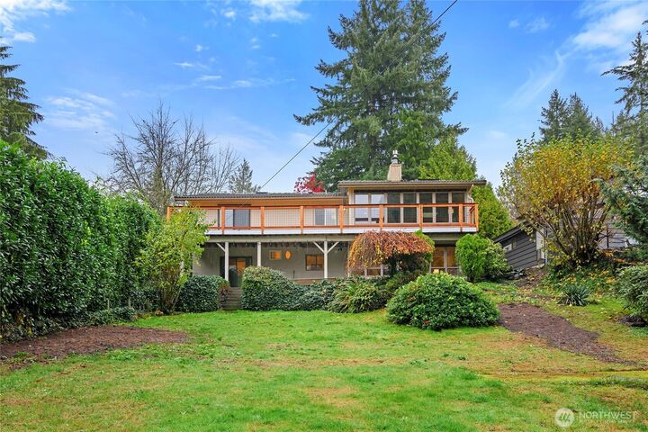 4203  Olympus Drive NE  Bremerton WA 98310 photo