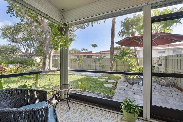 Property Photo: 1100 NW 13th Street 192 D FL 33486