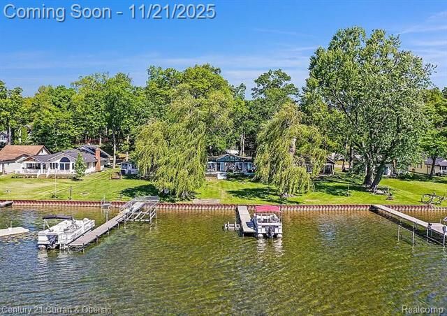 Property Photo:  2662 Vineyard Lane  MI 49230 