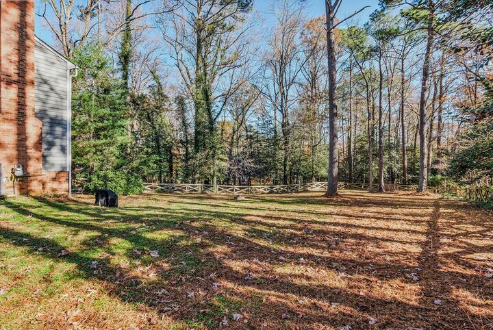 Property Photo:  2331 Hicks Rd  VA 23235 