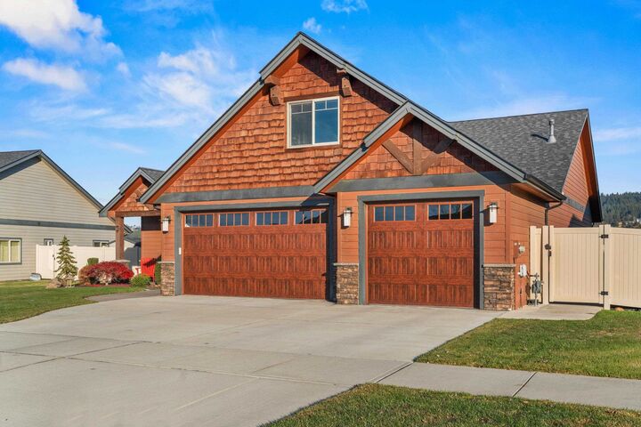 Property Photo:  5019 E 42nd Ave  WA 99223 