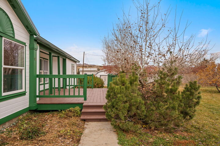 Property Photo:  92 Lake View Dr  ID 83320 