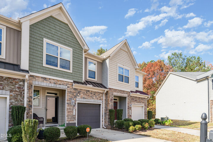 Property Photo:  117 Hill Shore Lane  NC 27527 