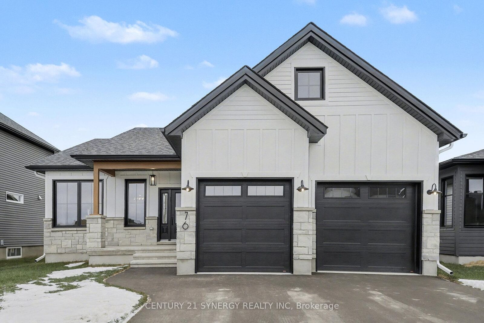 Property Photo: 76 Helen Street ON K0A 1R0