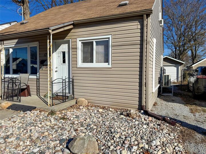 Property Photo: 17 McNaughton Avenue ON N8A 1R7