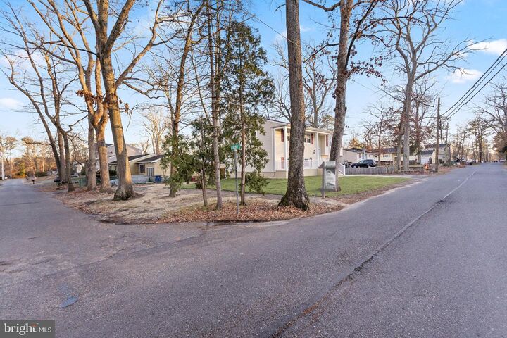 Property Photo:  502 Hunter Boulevard  NJ 08015 