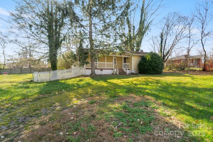 Property Photo:  119 E Walker Street  NC 28726 